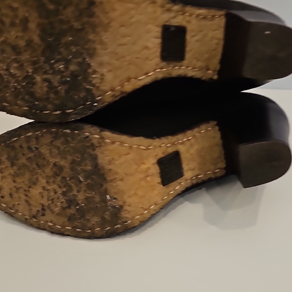 Frye Black Suede Parker Oxford Heeled Ankle Bootie for Women Size 7B - Picture 8 of 10